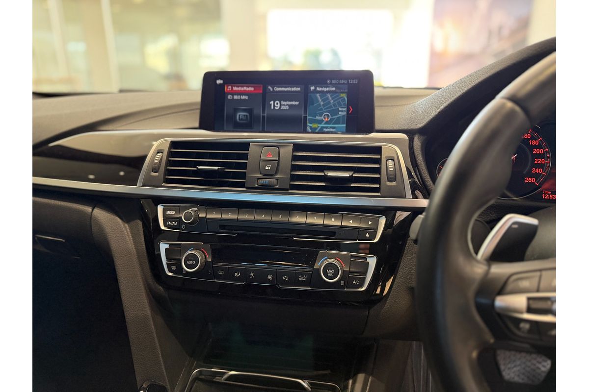 2017 BMW 3 Series 330i M Sport F30 LCI
