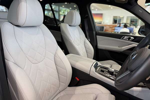 2024 BMW X5 xDrive30d M Sport G05 LCI