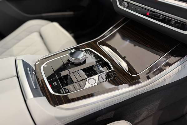2024 BMW X5 xDrive30d M Sport G05 LCI
