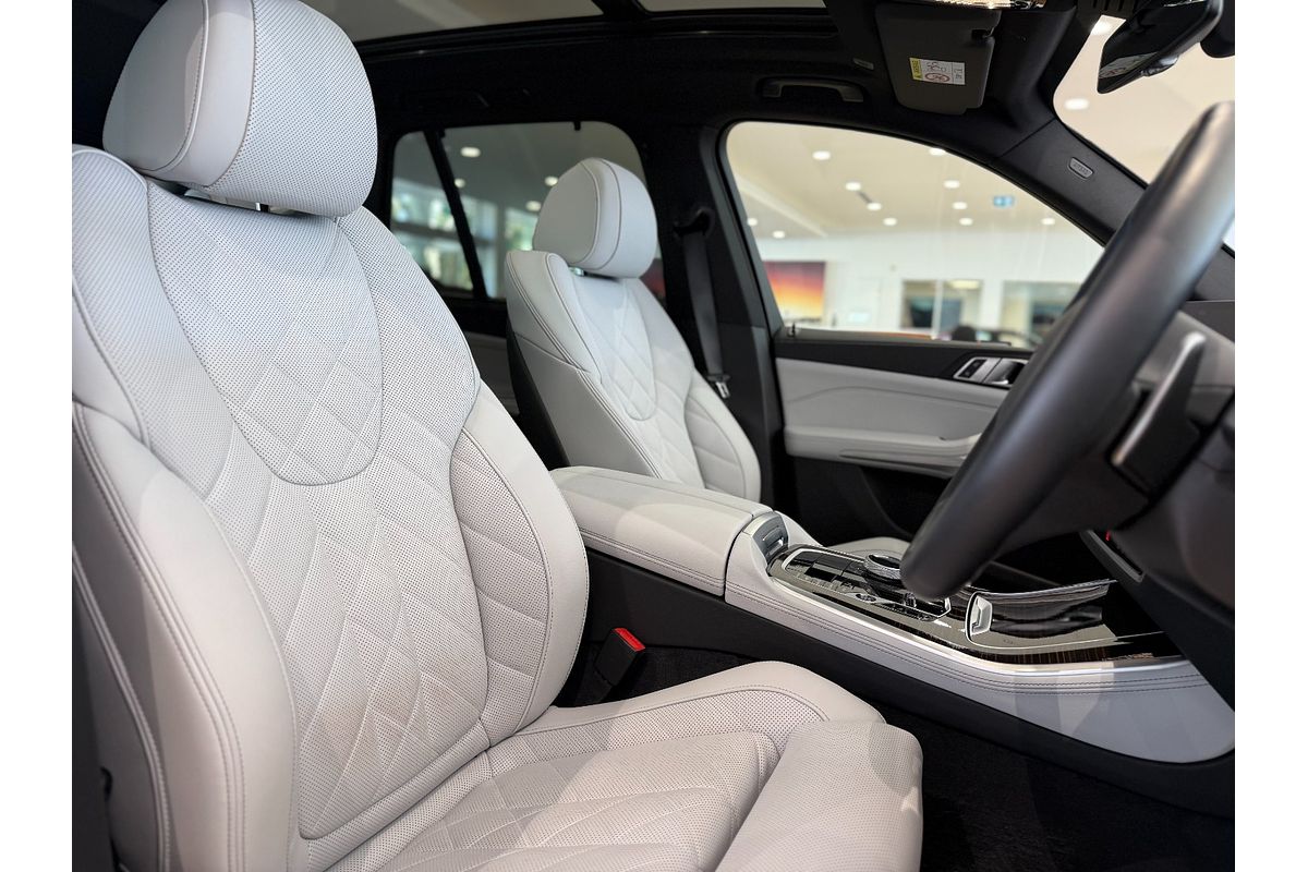 2024 BMW X5 xDrive30d M Sport G05 LCI