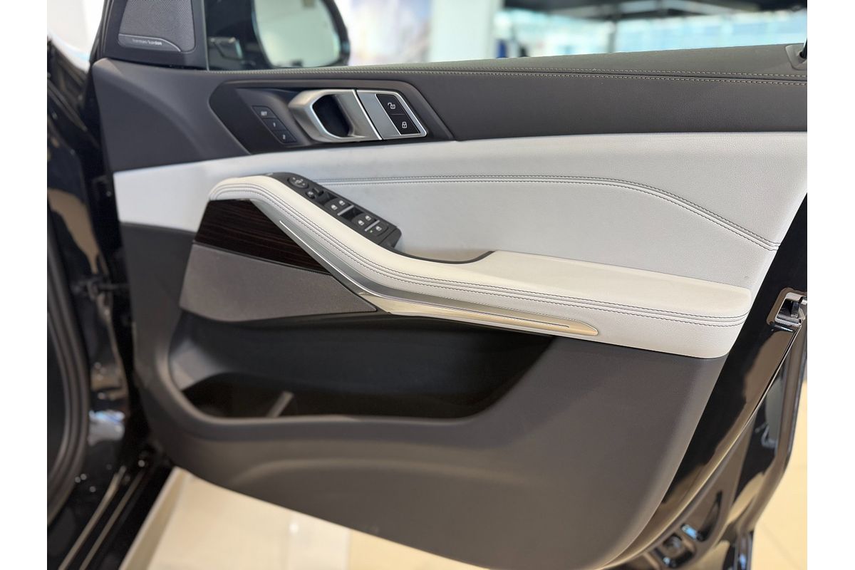 2024 BMW X5 xDrive30d M Sport G05 LCI