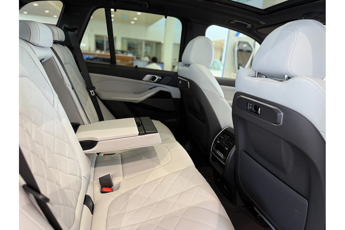 2024 BMW X5 xDrive30d M Sport G05 LCI