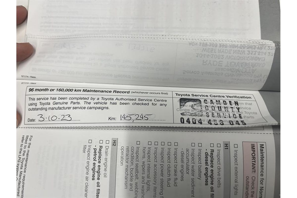 2015 Toyota Hiace Commuter TRH223R ELWB High Roof