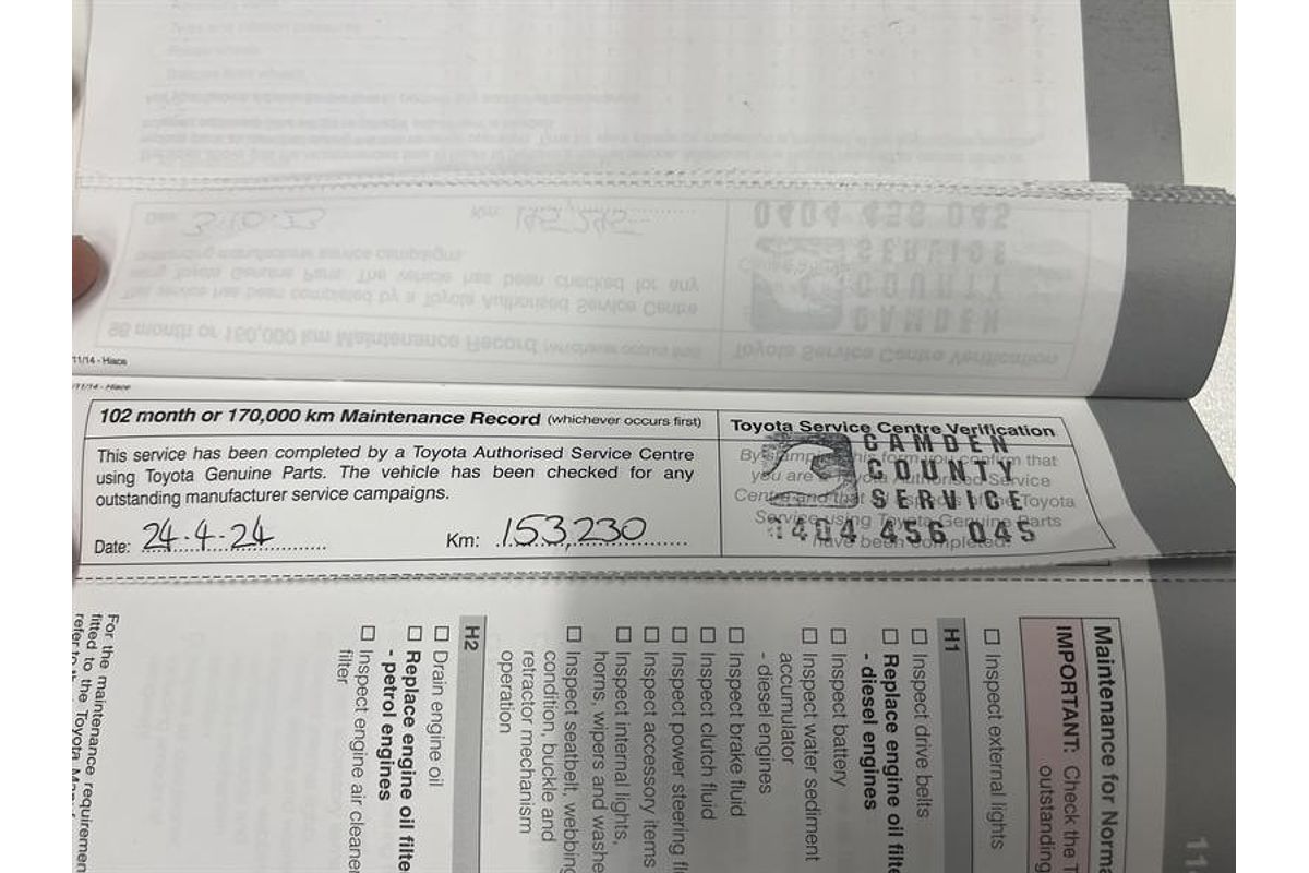 2015 Toyota Hiace Commuter TRH223R ELWB High Roof