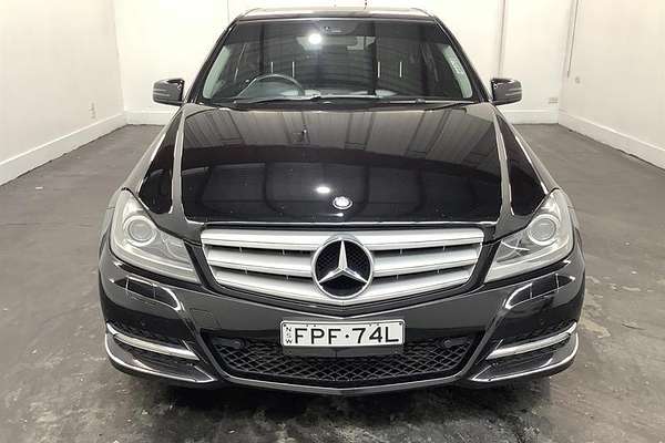 2012 Mercedes-Benz C-Class C250 BlueEFFICIENCY Avantgarde W204