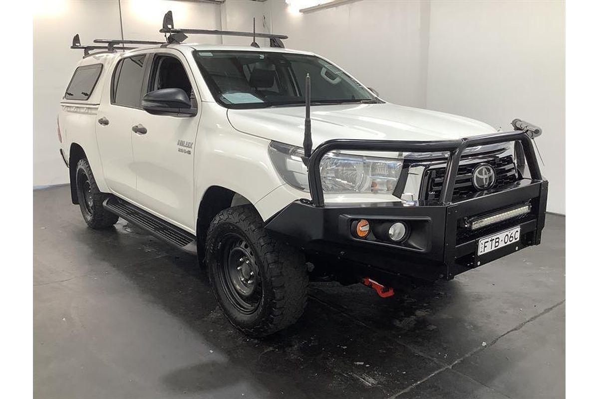 2020 Toyota Hilux SR GUN126R 4X4
