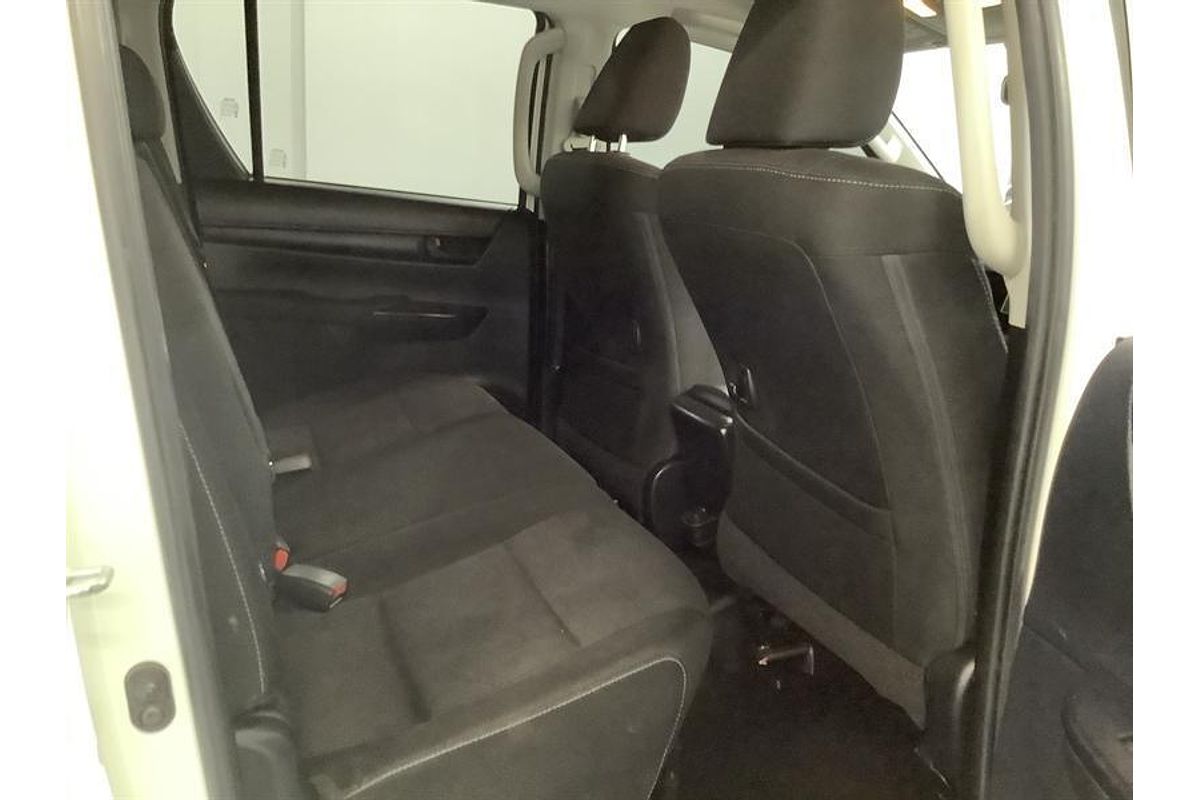 2020 Toyota Hilux SR GUN126R 4X4