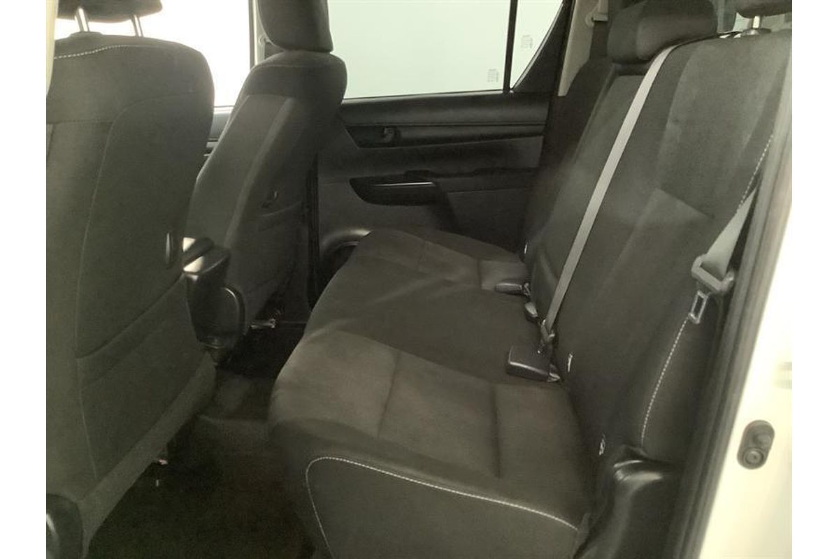 2020 Toyota Hilux SR GUN126R 4X4