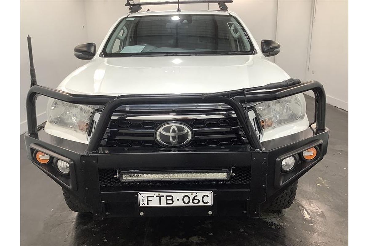 2020 Toyota Hilux SR GUN126R 4X4