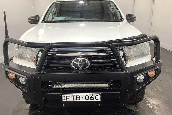 2020 Toyota Hilux SR GUN126R 4X4