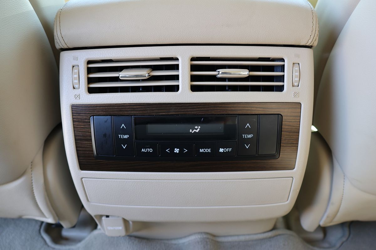 2019 Toyota Landcruiser VX VDJ200R