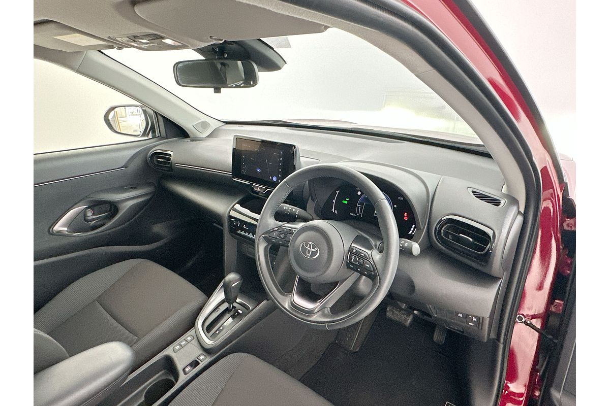 2024 Toyota Yaris Cross GXL MXPJ10R