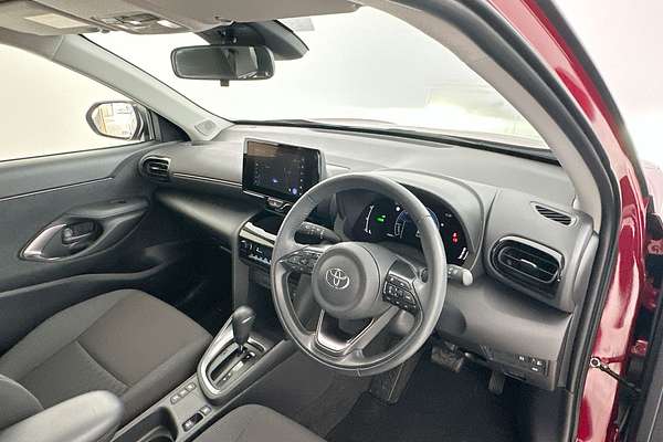 2024 Toyota Yaris Cross GXL MXPJ10R