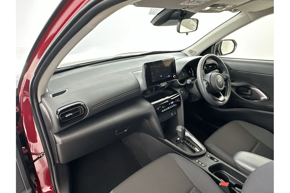 2024 Toyota Yaris Cross GXL MXPJ10R