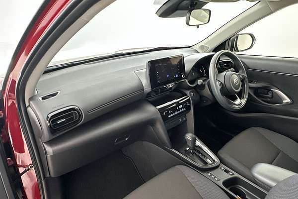 2024 Toyota Yaris Cross GXL MXPJ10R