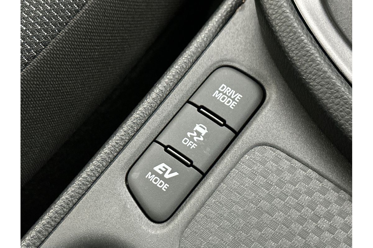 2024 Toyota Yaris Cross GXL MXPJ10R