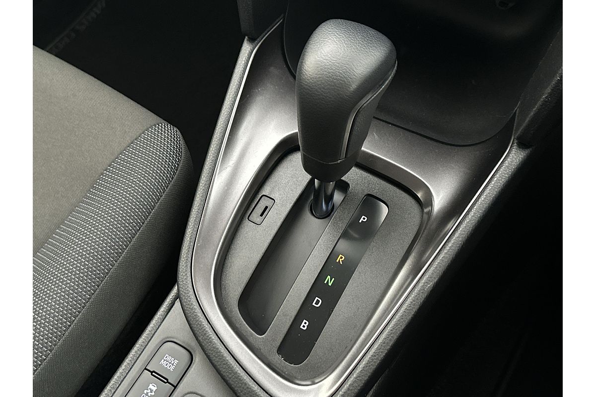 2024 Toyota Yaris Cross GXL MXPJ10R