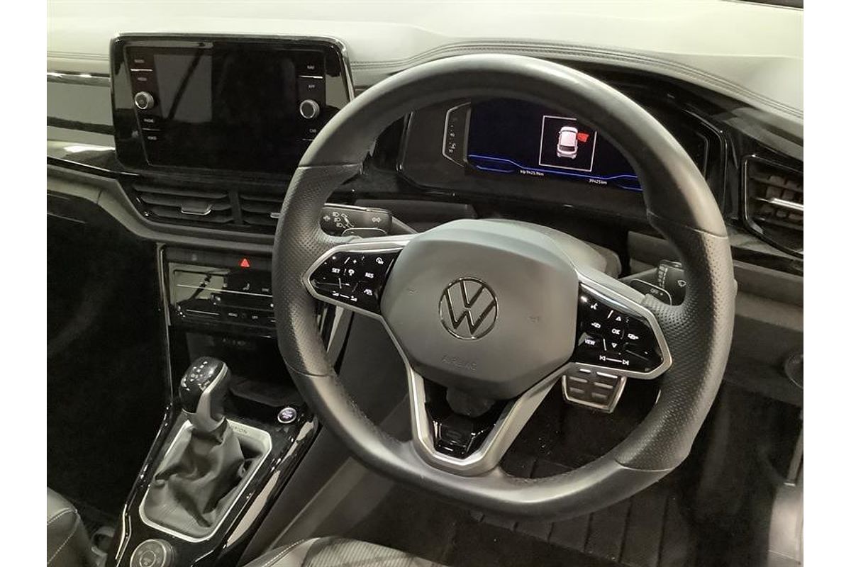 2023 Volkswagen T-Roc 140TSI R-Line D11
