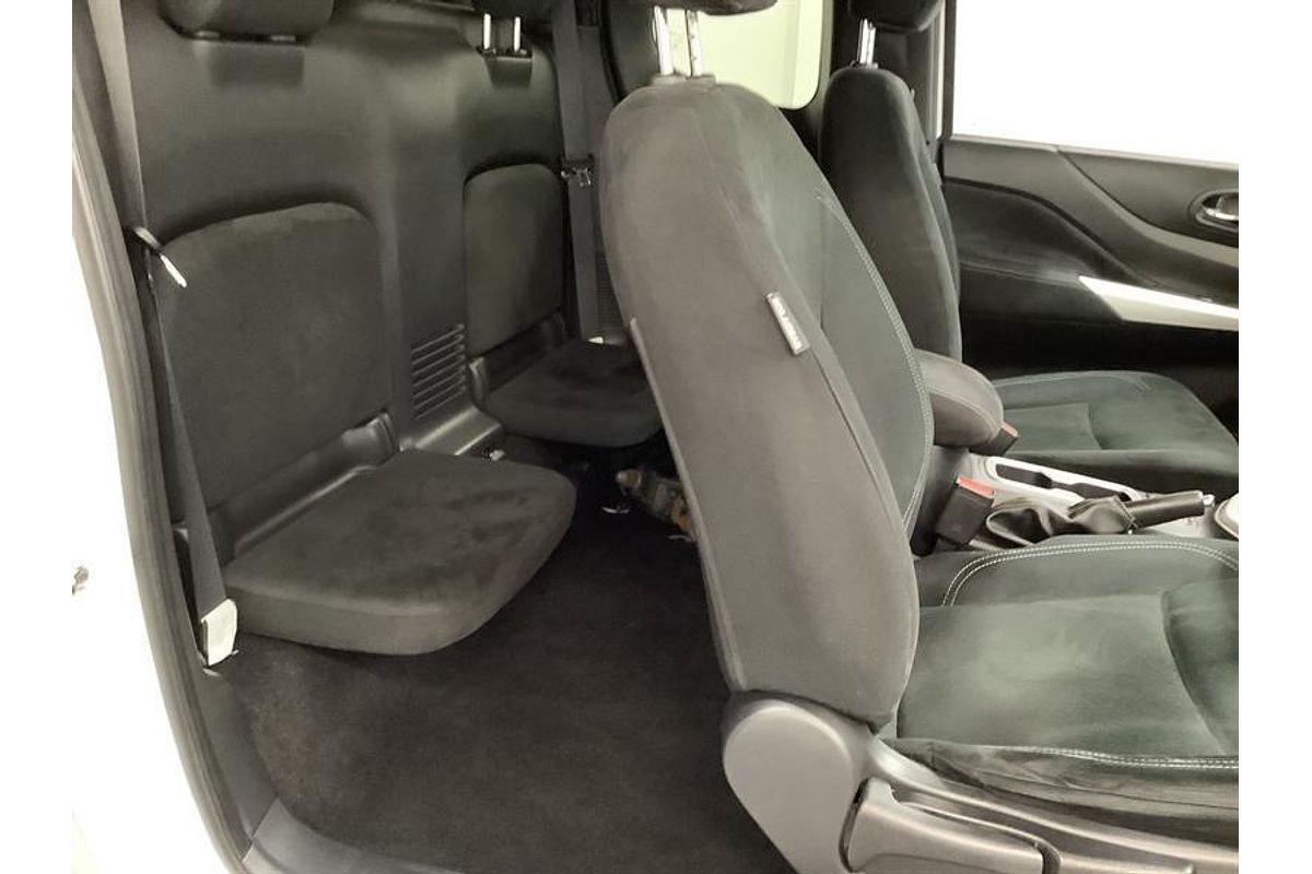 2018 Nissan Navara ST D23 Series 3 4X4