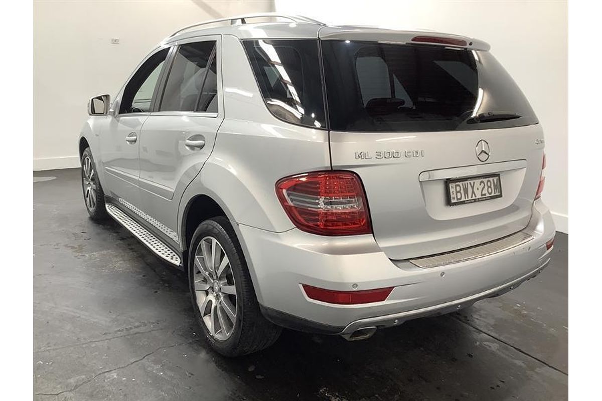 2011 Mercedes-Benz M-Class ML300 CDI BlueEFFICIENCY W164