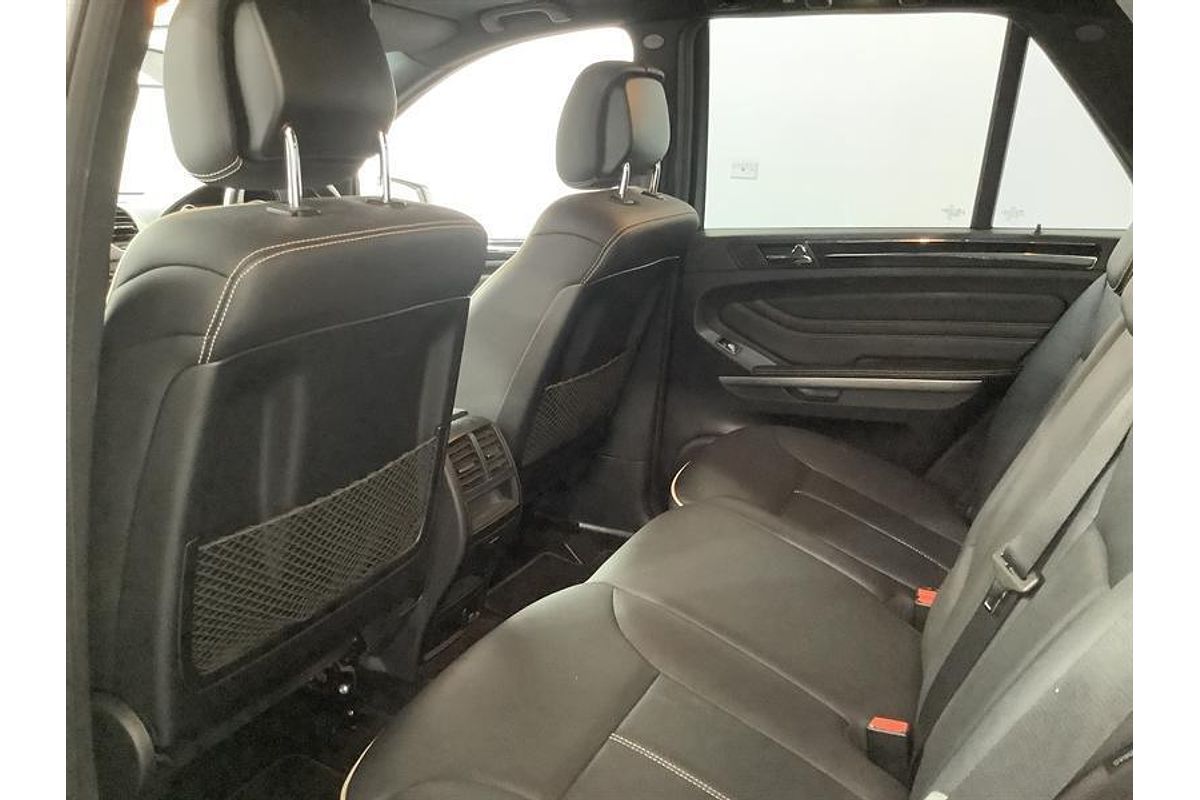 2011 Mercedes-Benz M-Class ML300 CDI BlueEFFICIENCY W164