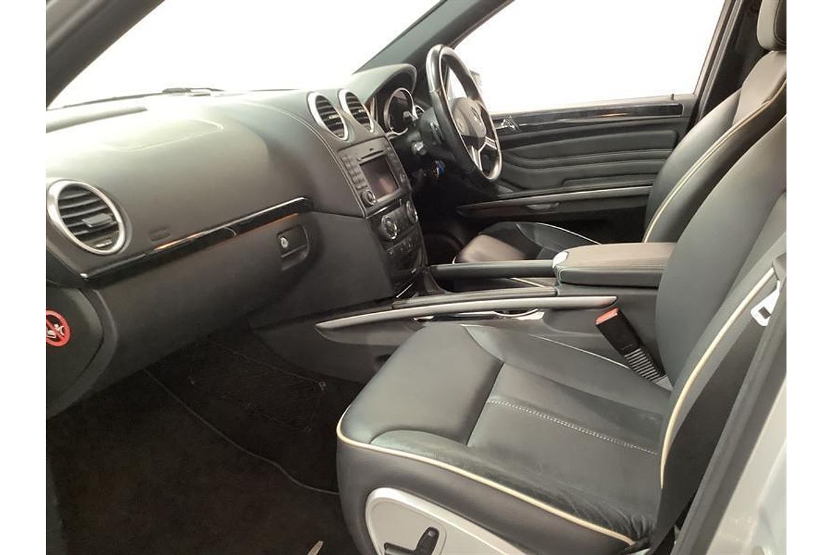 2011 Mercedes-Benz M-Class ML300 CDI BlueEFFICIENCY W164