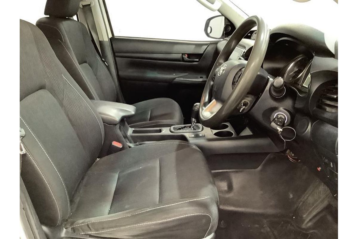 2021 Toyota Hilux SR GUN126R 4X4