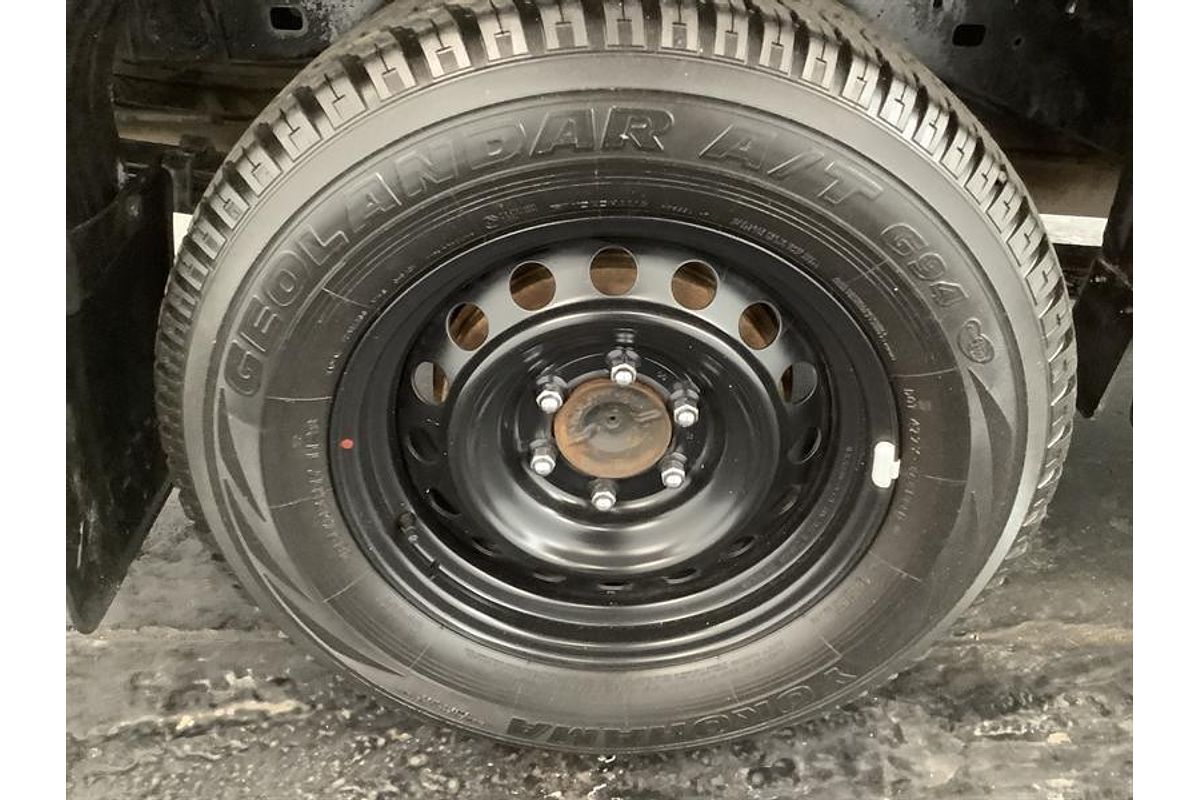 2021 Toyota Hilux SR GUN126R 4X4