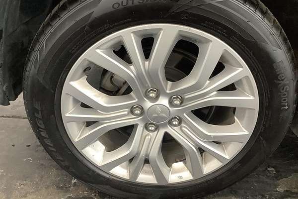 2018 Mitsubishi ASX ES XC