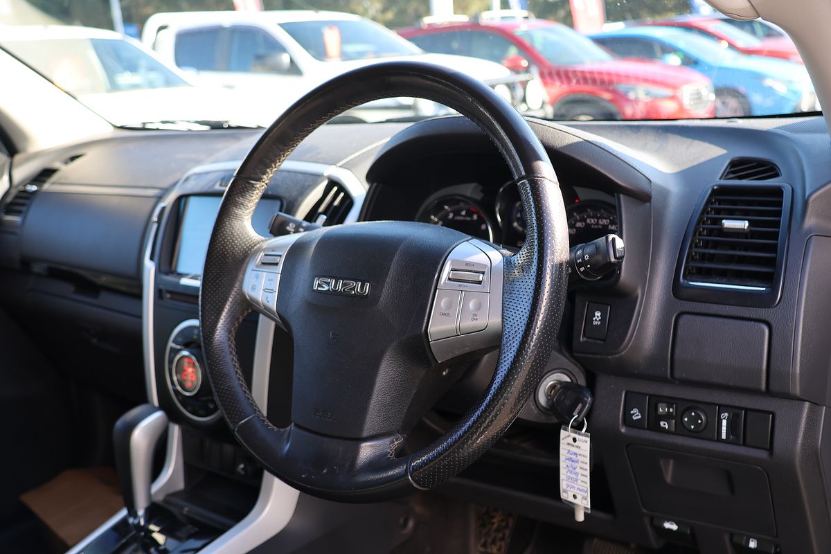 2020 Isuzu MU-X LS-U