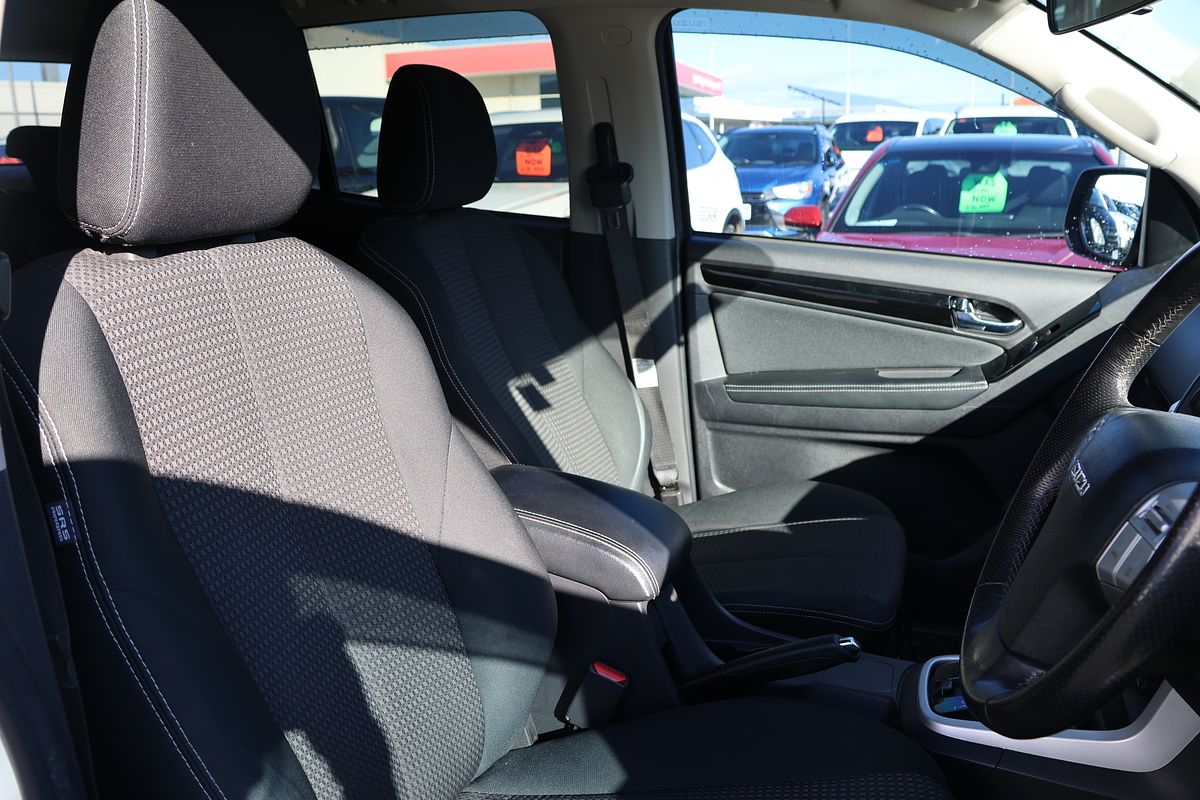 2020 Isuzu MU-X LS-U