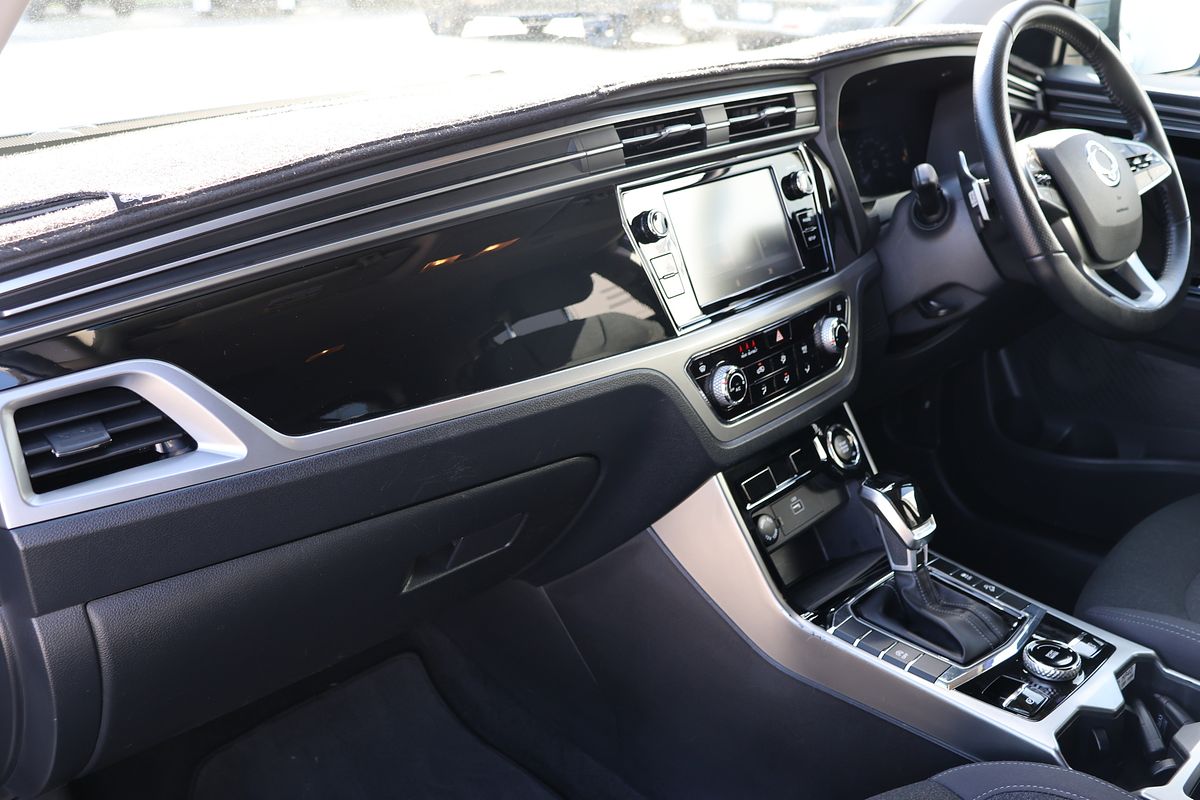 2019 SsangYong Korando ELX C300