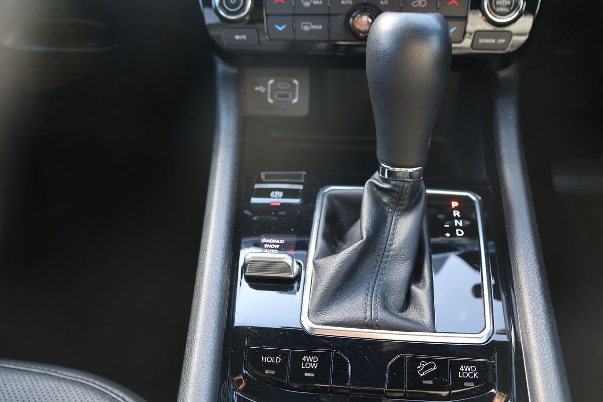 2023 Jeep Compass S-Limited M6