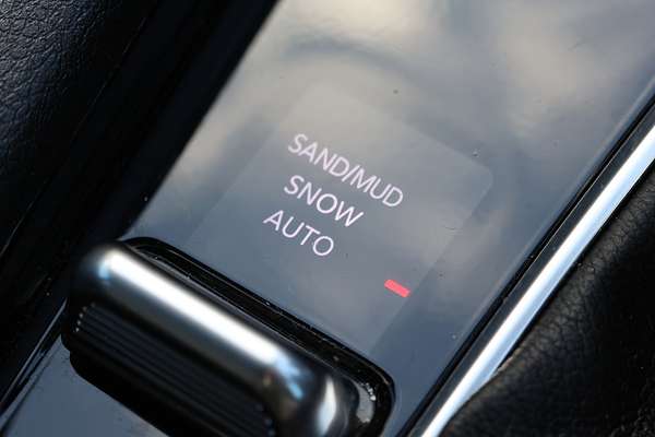 2023 Jeep Compass S-Limited M6