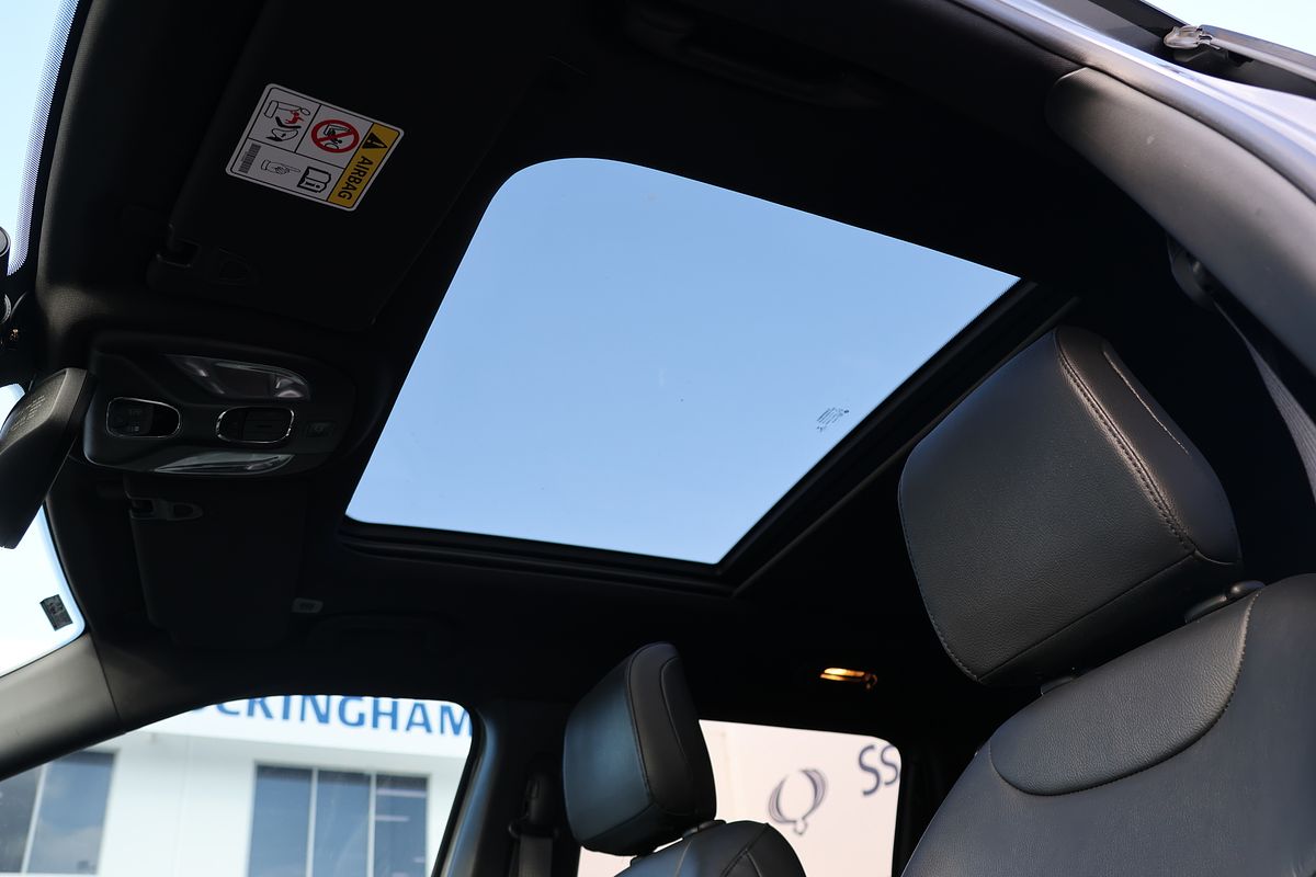 2023 Jeep Compass S-Limited M6
