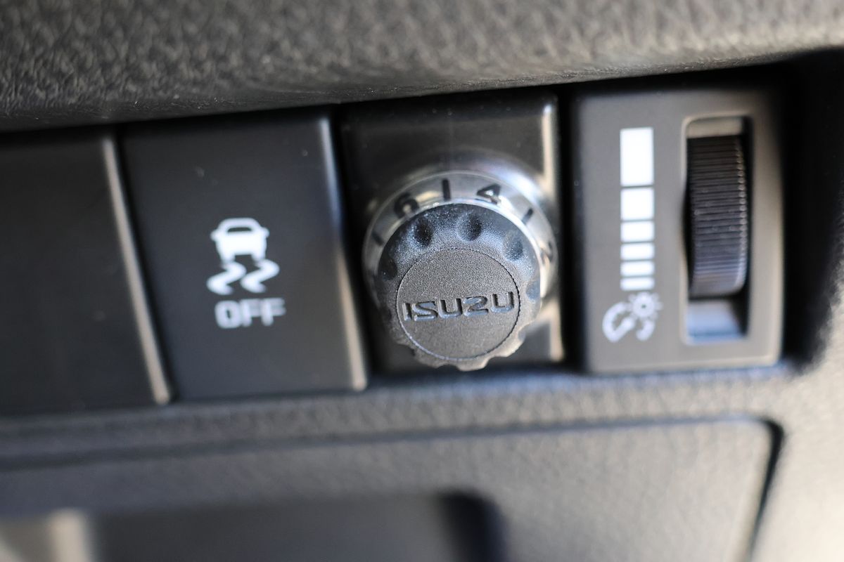 2022 Isuzu D-MAX LS-U High Ride Rear Wheel Drive
