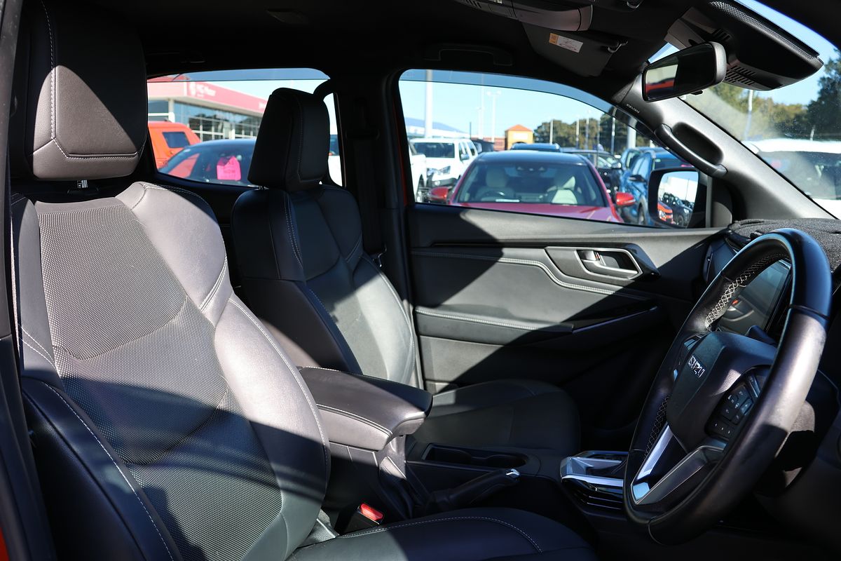 2020 Isuzu D-MAX X-TERRAIN 4X4