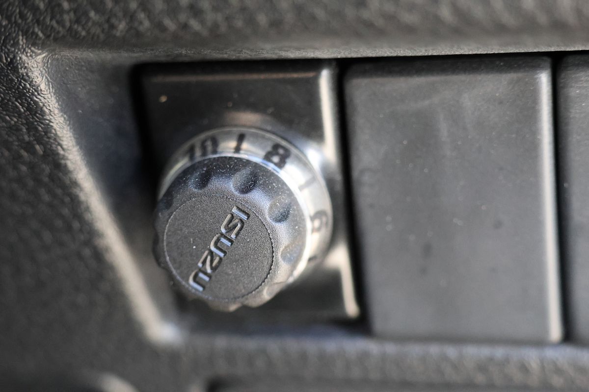 2020 Isuzu D-MAX X-TERRAIN 4X4