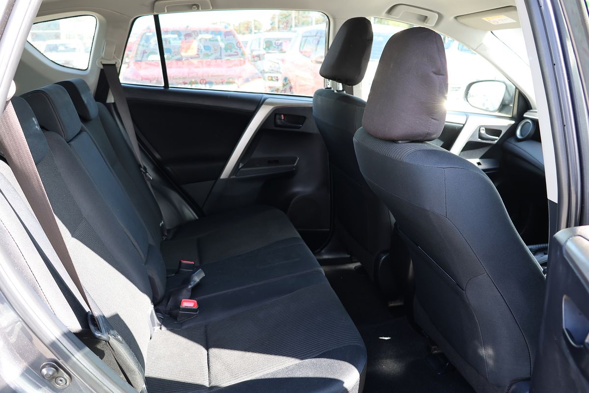 2015 Toyota RAV4 GX ASA44R
