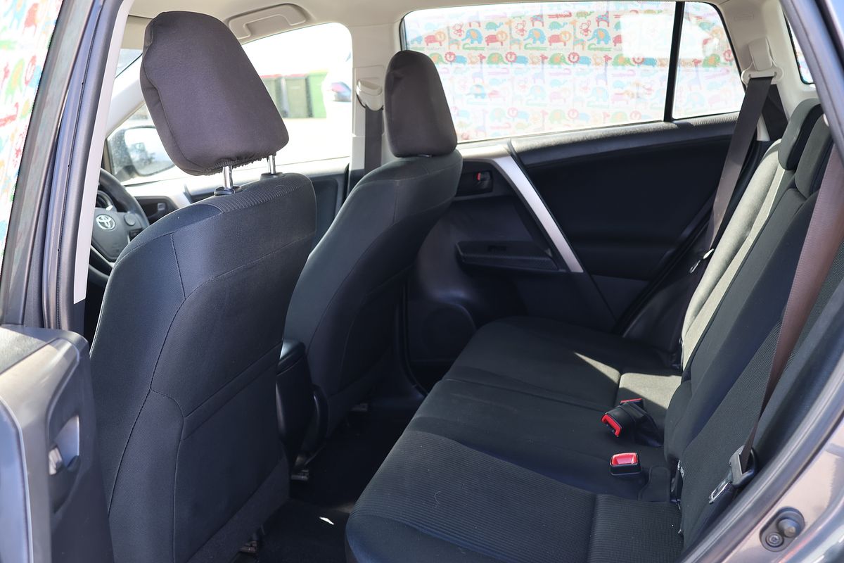 2015 Toyota RAV4 GX ASA44R