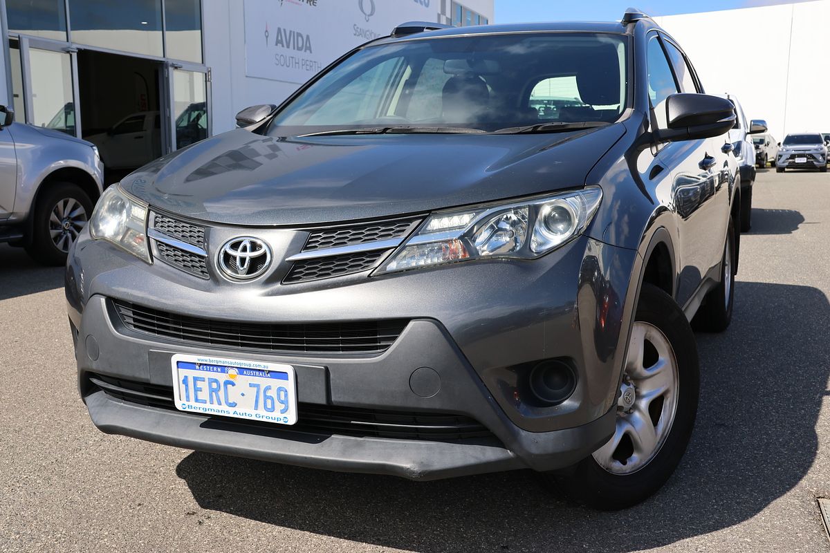 2015 Toyota RAV4 GX ASA44R