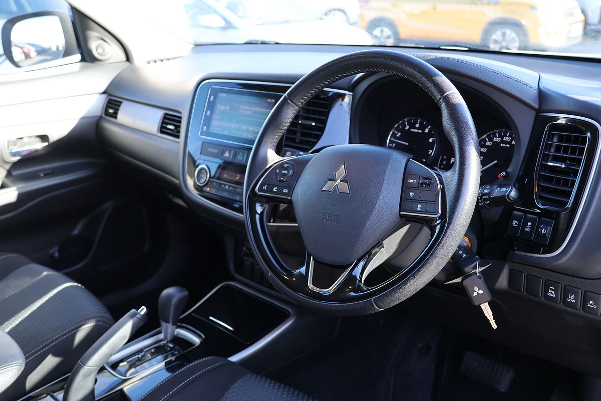 2018 Mitsubishi Outlander ES ADAS ZL