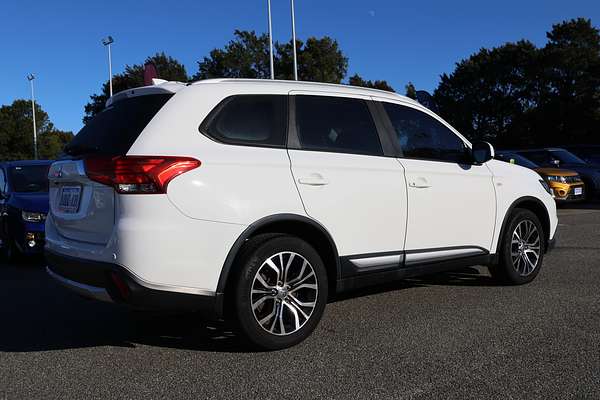 2018 Mitsubishi Outlander ES ADAS ZL
