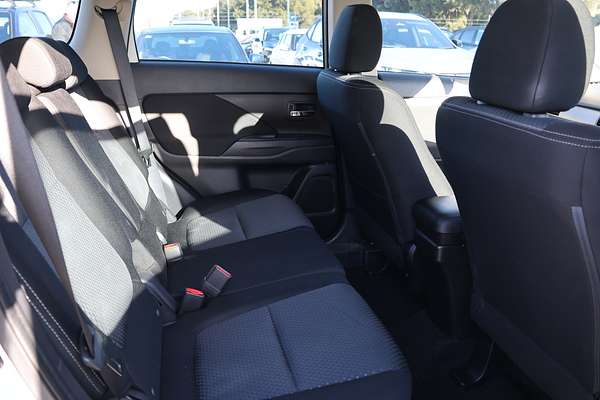 2018 Mitsubishi Outlander ES ADAS ZL