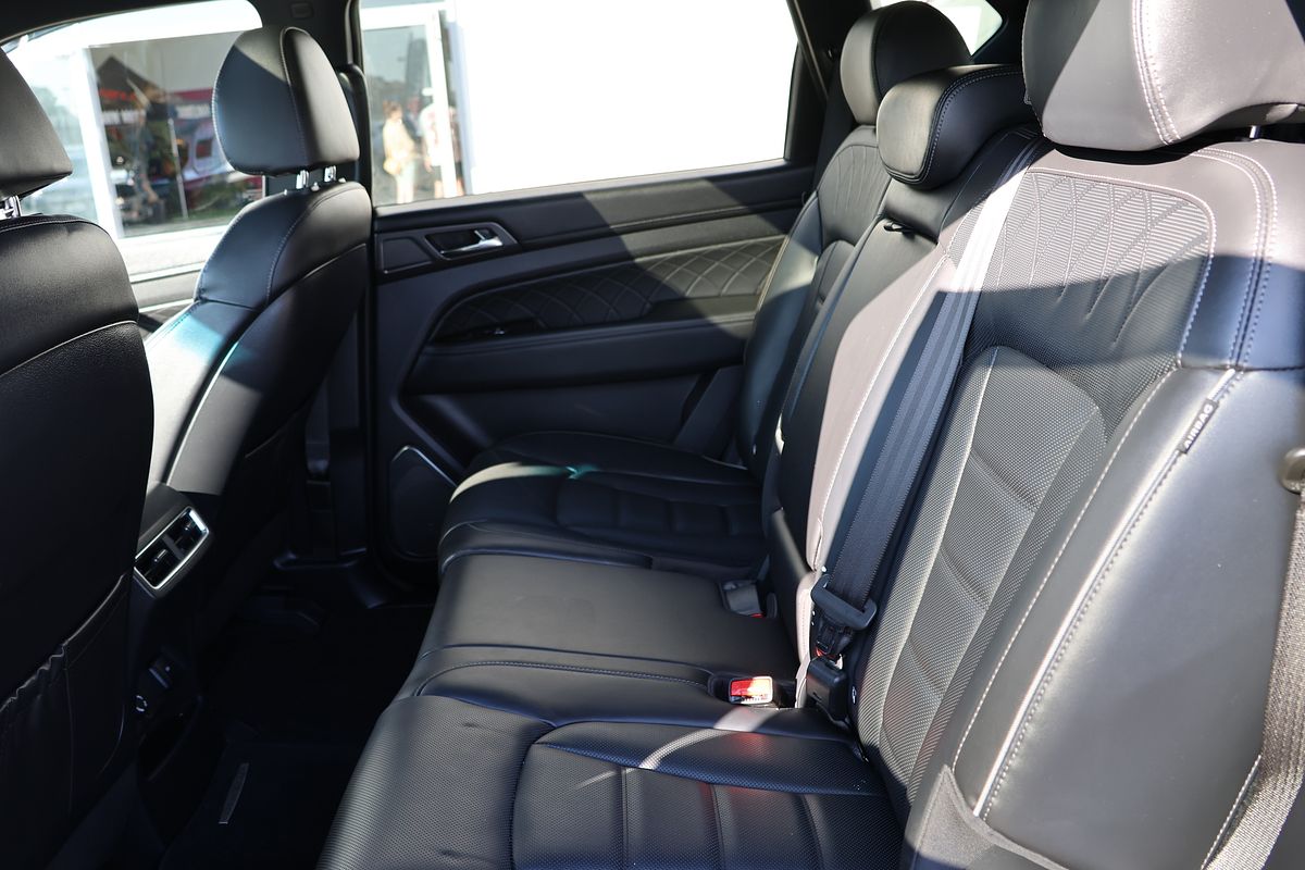 2023 SsangYong Rexton Ultimate Sport Pack Y461