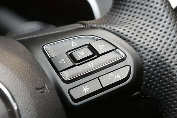 2024 MG ZS Excite AZS1