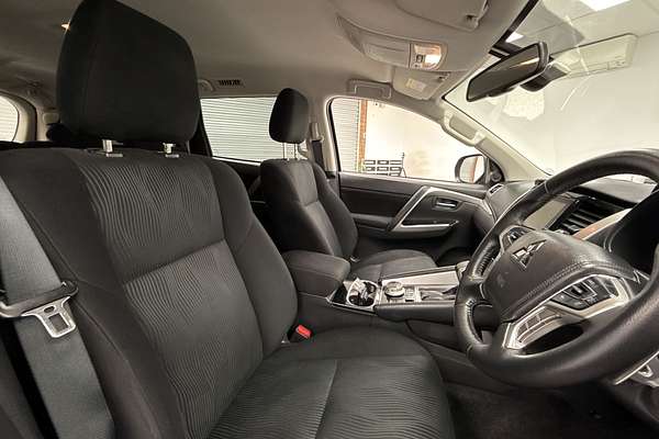 2021 Mitsubishi Pajero Sport GLS QF
