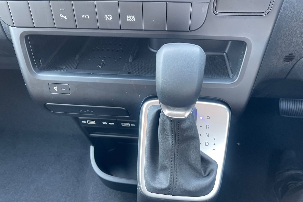 2024 Hyundai STARIA LOAD  US4.V2