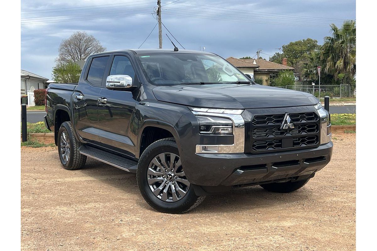 2025 Mitsubishi Triton GLS MV 4X4