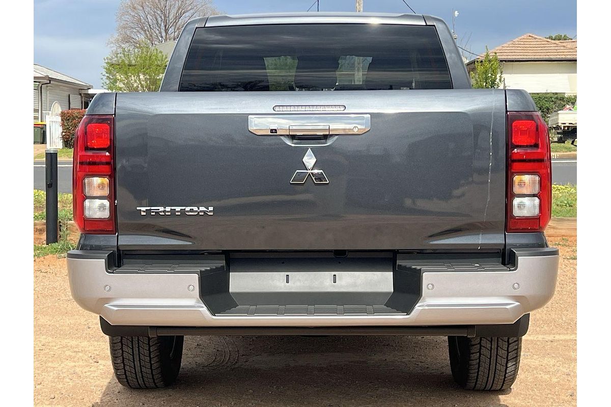 2025 Mitsubishi Triton GLS MV 4X4